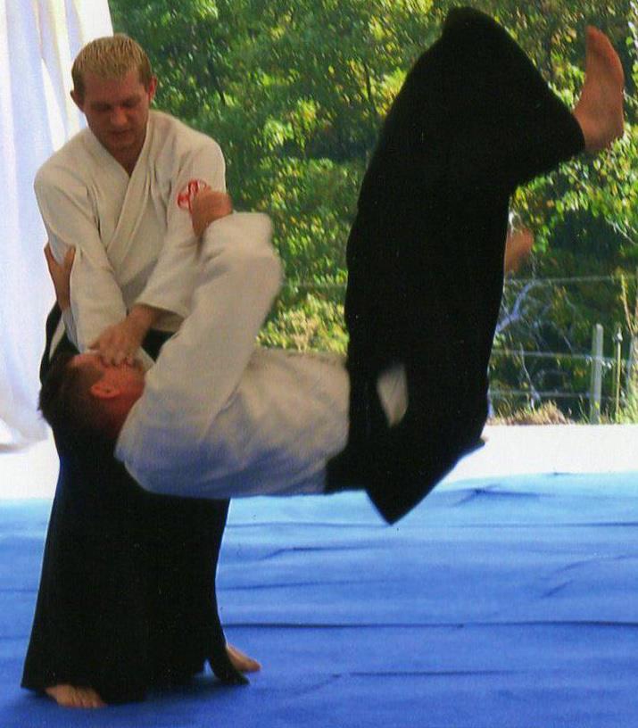 Nage: Sven Knaus 
Uke: Thomas Diemt
Lehrgang Köshof